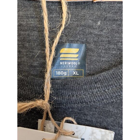 Meriwool Layers 180g Shirt Mens XL Charcoal Merino Wool Cozy Lightweight Tee NWT - Picture 4 of 5